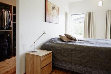 El lujo del roble y la luz suelo de madera de roble roble decoración estilo nórdico escandinavo decoración nórdica ligera decoración nórdica campana extractora gigante blog decoración de interiores acabados exteriores interiores madera acabados de lujo decoración