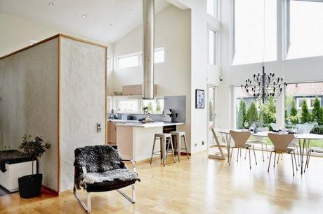 El lujo del roble y la luz suelo de madera de roble roble decoración estilo nórdico escandinavo decoración nórdica ligera decoración nórdica campana extractora gigante blog decoración de interiores acabados exteriores interiores madera acabados de lujo decoración