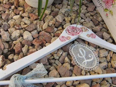 Coser no coso, pero hacer costureros.....