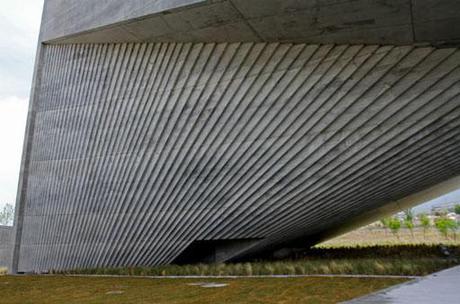 Centro Roberto Garza Sada de Arte Arquitectura y Diseño, por Tadao Ando