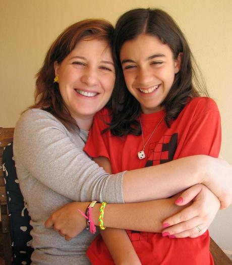 ¡Adoro a mi hija adolescente! / I love my teenage daughter!