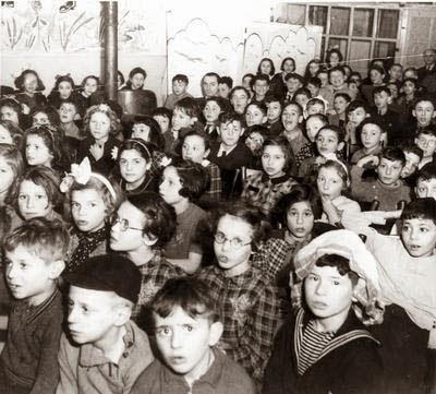 Los estremecedores dibujos de los niños judíos de Theresienstadt