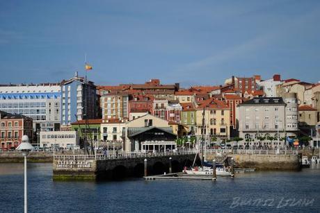 Paisajes de Gijón y el TBM, una excusa para seguir en movimiento puerto