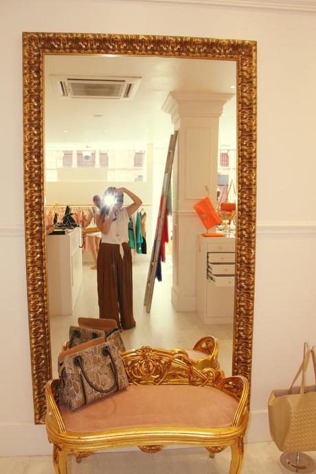 Un lujo de tienda “Teria Yabar”.