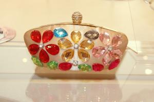 Un lujo de tienda “Teria Yabar”.