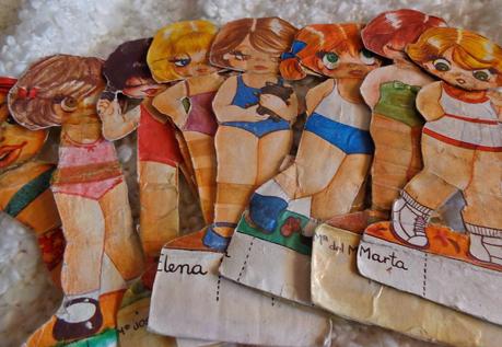 JUGANDO A LA VIDA MISMA... LAS MUJERES DE PAPEL