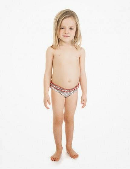 ECONOMIA DE GUERRA:bañadores