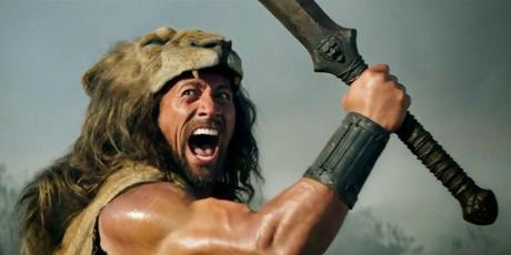 Dwayne Johnson mata a Mufasa y se hace un abrigo con él en el segundo tráiler de 'Hércules'