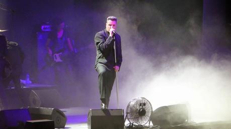 Tu madre no lo dice, pero me mira mal...