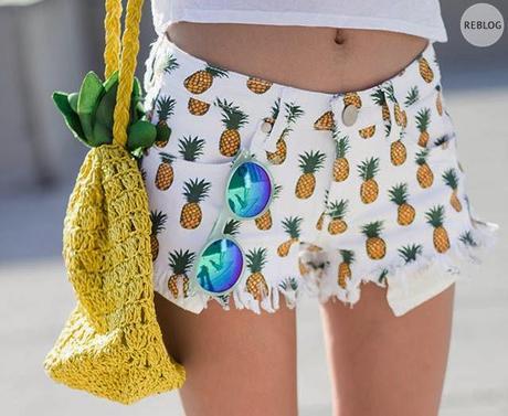 Pineapple print Pineapple print