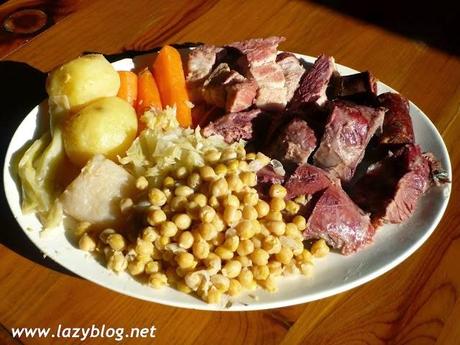 Empanadillas de restos del cocido. Receta de aprovechamiento