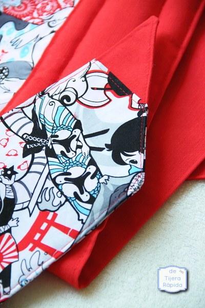 Mei tai estilo asiático con estampado manga