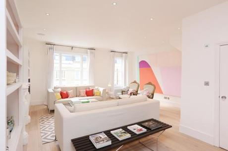 Pasteles, diseño y glamour en Londres isla marmol cocina decoración pasteles decoración moderna femenina decoración de salones decoración de comedores decoración de aticos duplex cocinas blancas modernas blog decoracion interiores