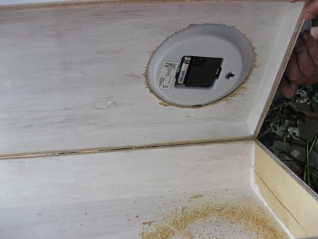 Reciclando una caja de jamón.