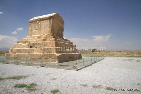 DÍA 9: EL IMPERIO PERSA, PERSÉPOLIS