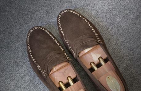 Review drivers Crownhill ante marrón.