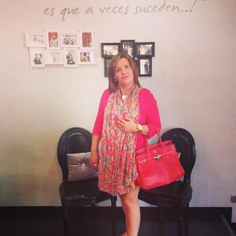 Súper contenta con mi visita a mis amigos GornesyOsorio, el pelo suave y sedoso con el tratamiento acido hialuronico#GomezyOsorio#aloastyle