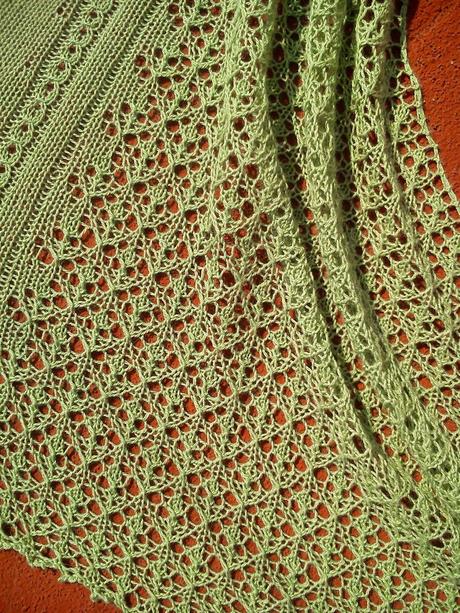Un Sonetto en verde claro-Shawls