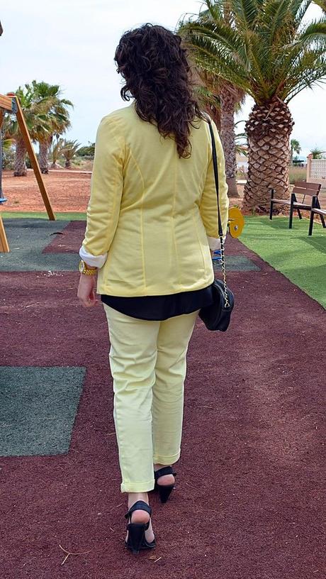 yellow, black, amarillo, negro, fashion blogger, blog de moda, look, outfit