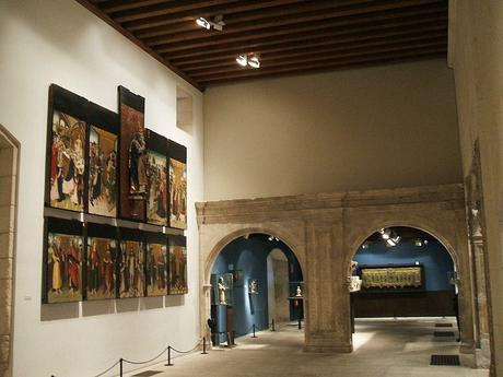 museo-burgos-interior