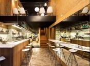 Restaurante take-away Casp Food, plantas todo detalle centro Barcelona.