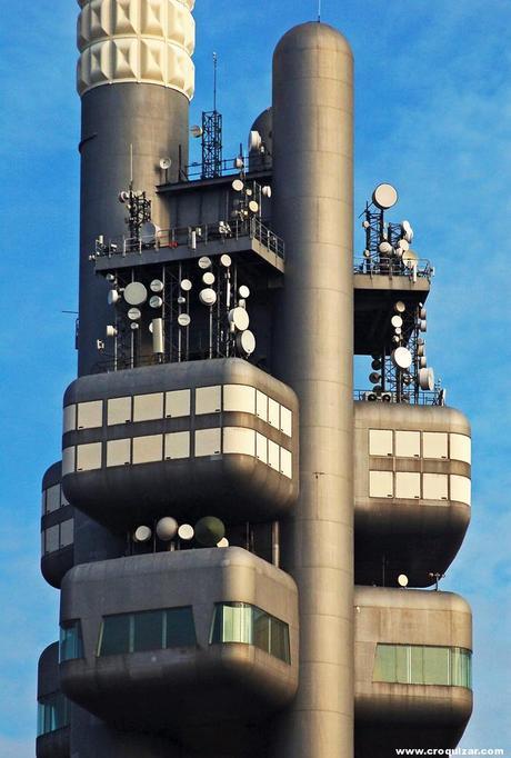 PRG-039-Zizkov Television Tower-6