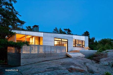 Cabaña moderna de madera con techo metálico en Ontario. - Paperblog
