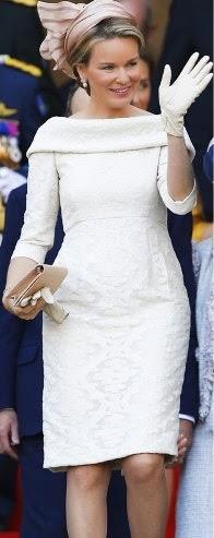 Dña Letizia y el vestido de la Coronación que pasará a la historia