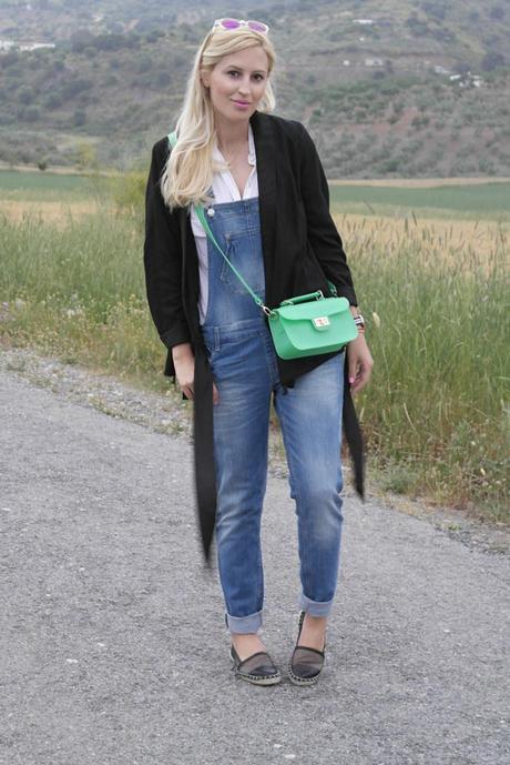 MAY LOOKBOOK MAY LOOKBOOK