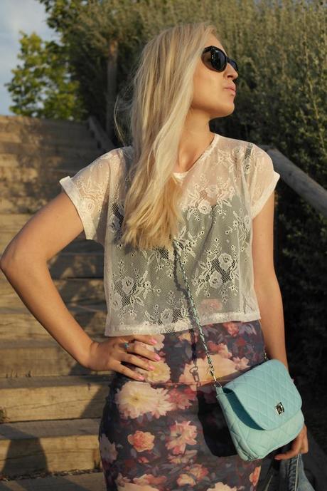 FLOWERS OF PARADISE FLOWERS OF PARADISE