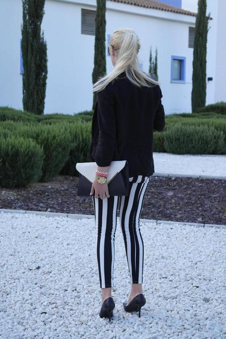 MIXING PRINTS MIXING PRINTS