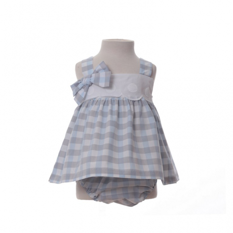 VESTIDOS CON VUELO Y DECUENTOOOOOOO