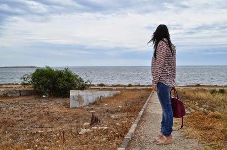 look: mezclando flores y rayas look: mezclando flores y rayas