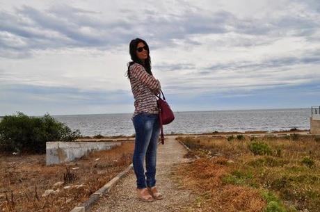 look: mezclando flores y rayas look: mezclando flores y rayas