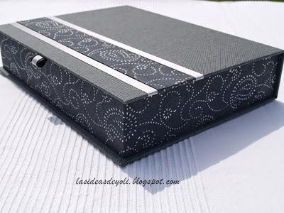 Conjunto para boda en gris.