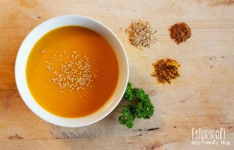 Crema de calabaza y curry Receta. Crema de calabaza, curry, zanahorias