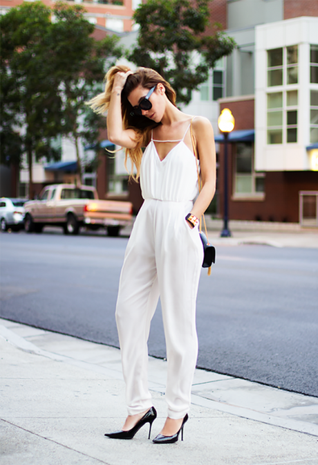 JUMPSUIT: THE GLAMOUR CLOTHING
