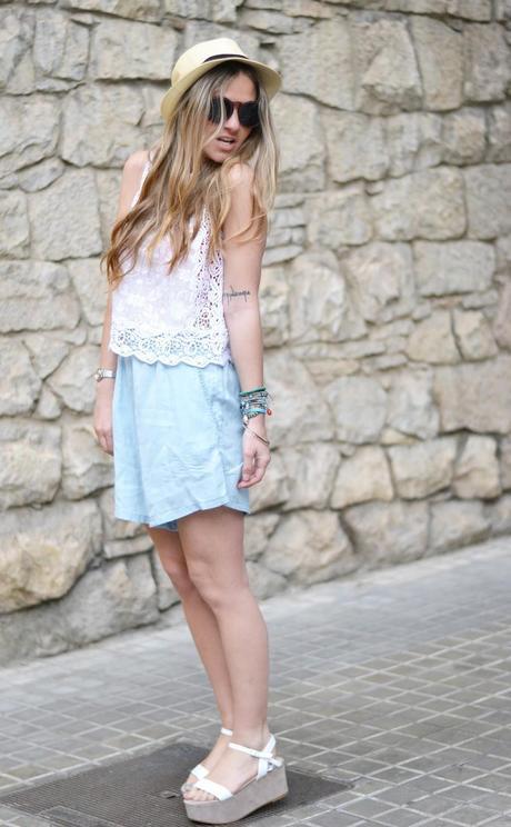 WHITE WITH DENIM AND INSTADIARY