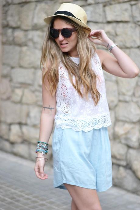 WHITE WITH DENIM AND INSTADIARY