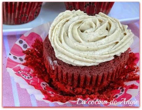 CUPCAKES RED VELVET