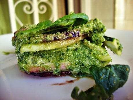 Lasagna crudivegana al pesto (raw vegan pesto lasagna)