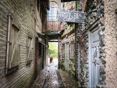 Campanópolis: una aldea medieval en Buenos Aires 12-66