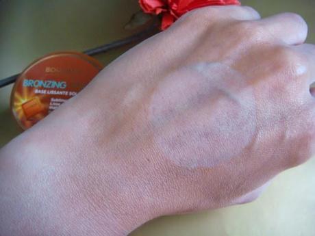 Probando Bronzing Primer de Bourjois de la mano de MUESTRAS PREMIUM Probando Bronzing Primer de Bourjois de la mano de MUESTRAS PREMIUM