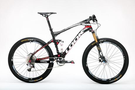Este modelo de bicicleta, Look 927, disponible en fibra de carbono y aluminio. 