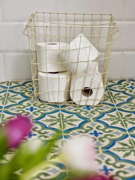 ENTRE TONOS DE VERDE...