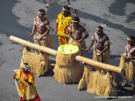 Noumea; Place des Cocotiers, el lugar de encuentro