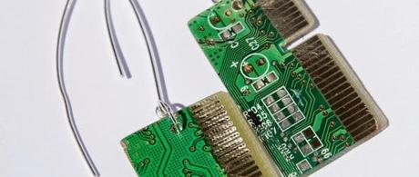 Montenegro: Arte y diseño, joyas a partir de desechos electrónicos