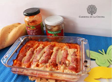 ROLLITOS DE ESPÁRRAGOS CON IBÉRICO GRATINADOS EN DOS SALSAS