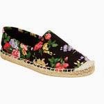 Espadrilles, espadrilles, espadrilles... Espadrilles, espadrilles, espadrilles...