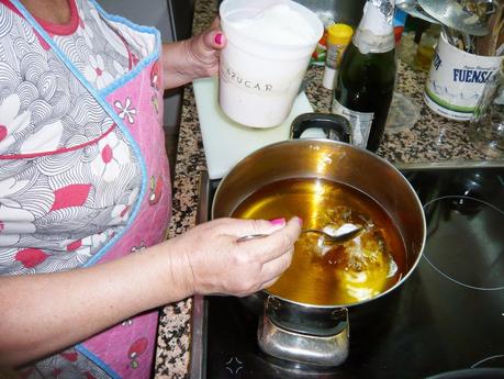 Cocina conmigo: Melocotones al cava